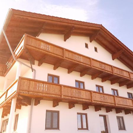 Ferienwohnung Jehl Аїнґ Екстер'єр фото