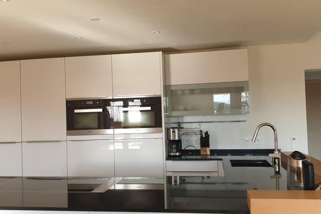 Ferienwohnung Jehl Аїнґ Екстер'єр фото