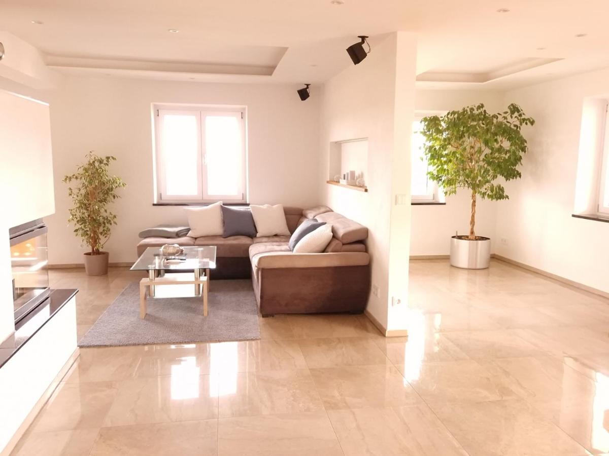 Ferienwohnung Jehl Аїнґ Екстер'єр фото